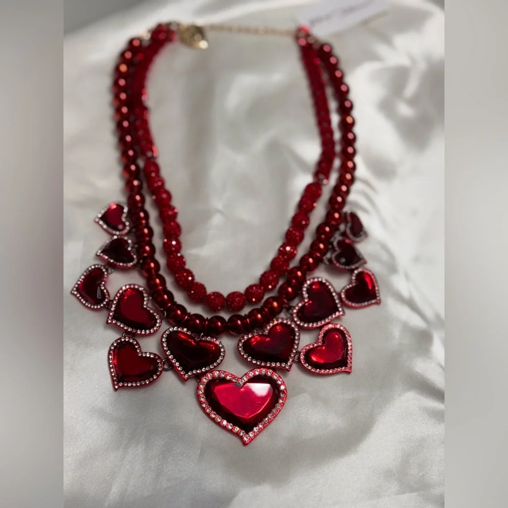 NWT❤️Betsey Johnson Red Love Spell Bib Necklace ❤️ 💎 - Picture 7 of 10